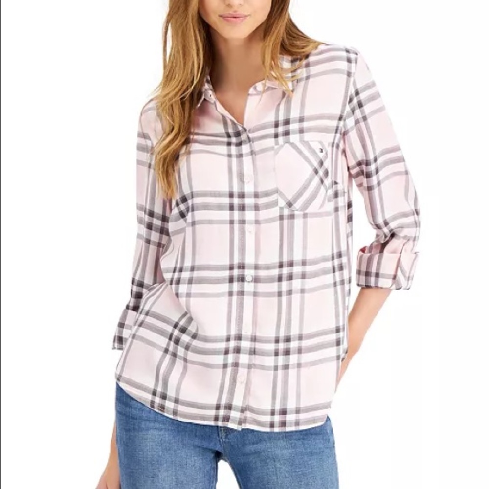 Tommy Hilfiger Soft Blush Pink Button Down Shirt